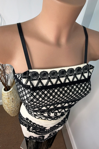 Vestido Vera de Flecos Negro y Blanco Roto
