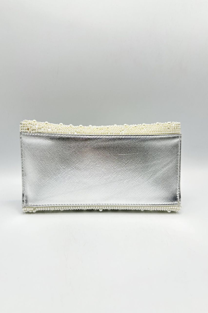 Bolso Clutch Mireya con perlas